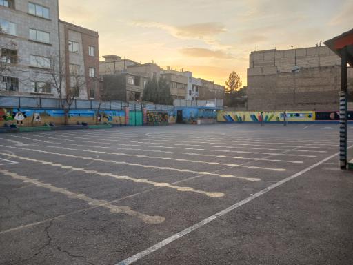 عکس دبستان دوره اول و دوم پسرانه قدس