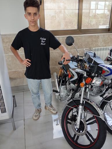 عکس نمایندگی کویر موتور