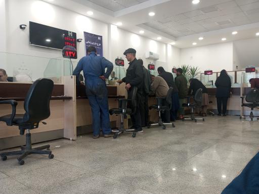 عکس بانک صادرات شعبه طرق