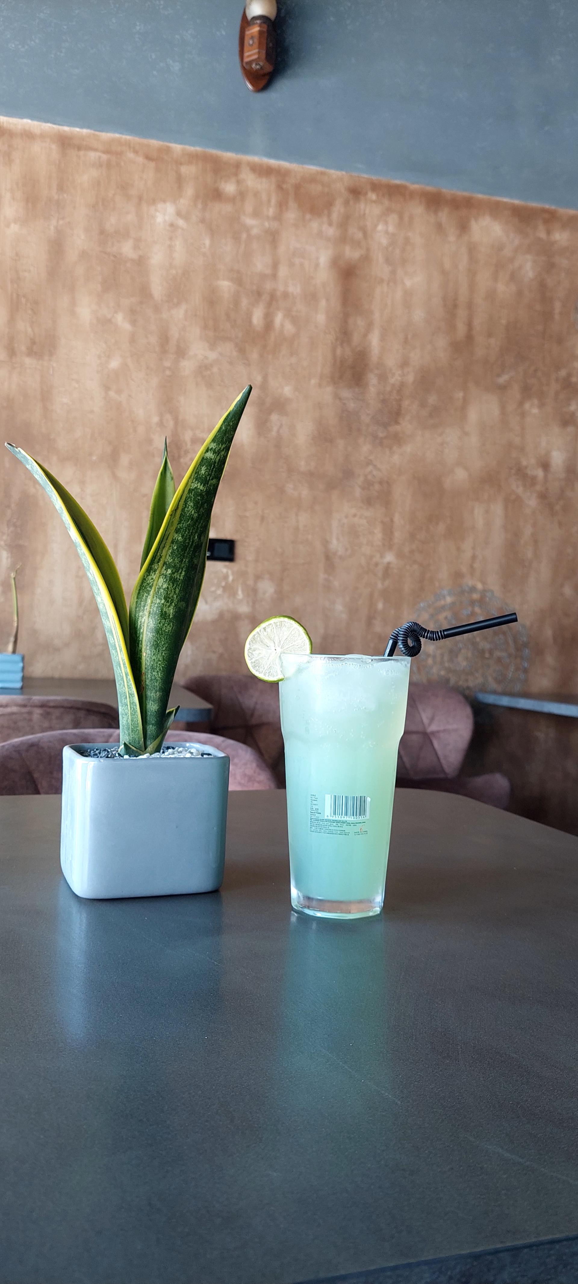 عکس کافه باروت