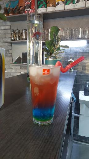 عکس کافه باروت