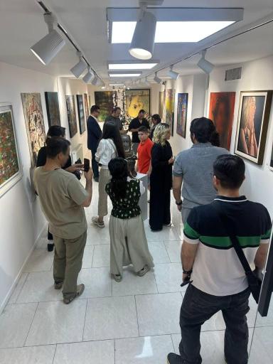 عکس کافه گالری هانیس