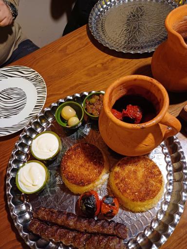 عکس کافه رستوران هیمه