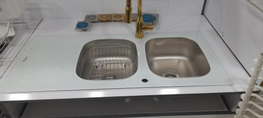 عکس تجهیزات آشپزخانه و یراق کابینت داودی 