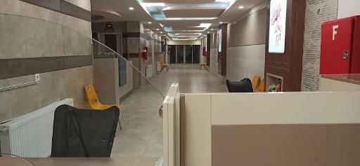 عکس بیمارستان قلب و عروق شهید مدنی تبریز