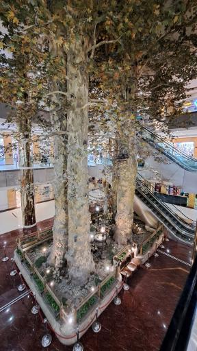 عکس مجتمع تجاری آرمان