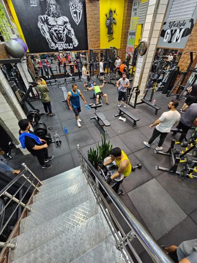 عکس باشگاه ورزشی افق نیایش