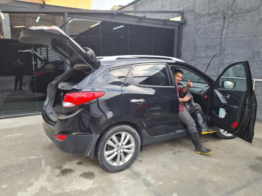 عکس مجموعه تعمیرگاهی استار سرویس