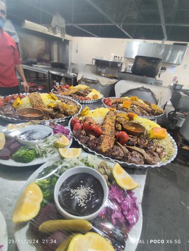 عکس باغ رستوران طبیعت