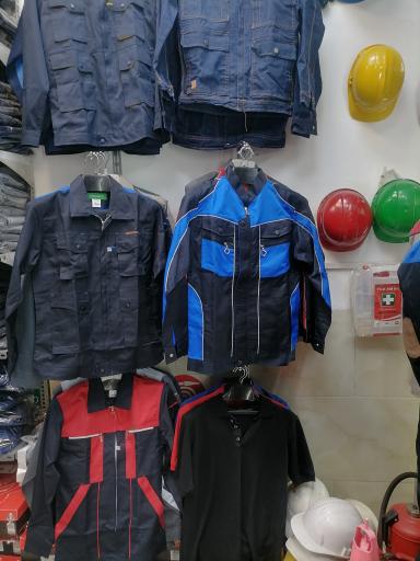 عکس فروشگاه کالای ایمنی و لباس کار