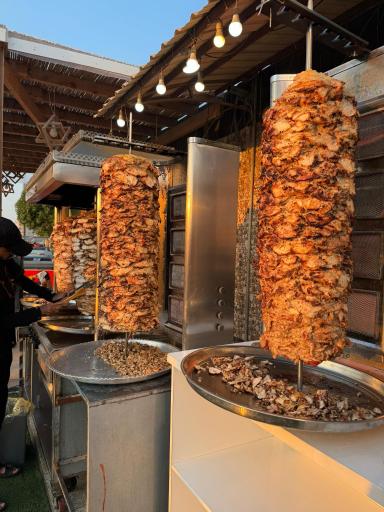 عکس شاورما متین