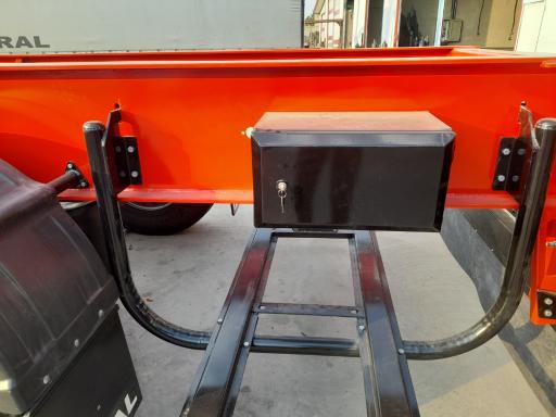 عکس مارال صنعت جاوید