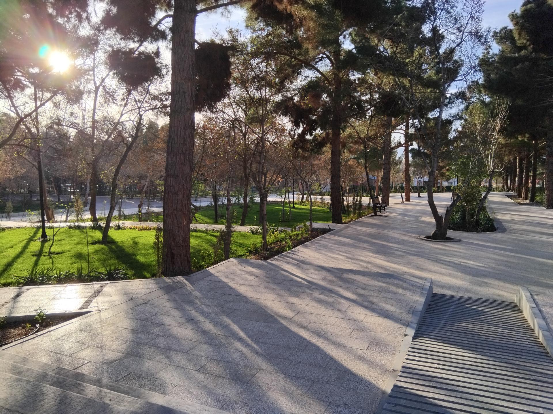 عکس بوستان مشاهیر