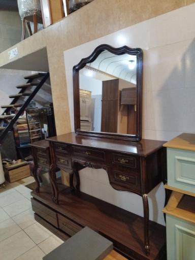 عکس صنایع چوب ولیعصر