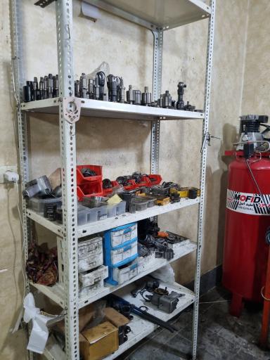 عکس تعمیرگاه مجاز بکس بادی آقای بکس
