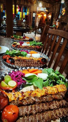 عکس رستوران سنتی ایران چیتا