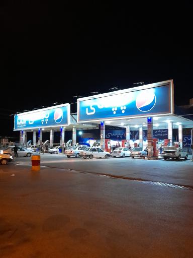 عکس پمپ بنزین ساغروان 139