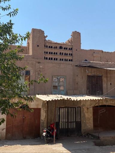 عکس کاروانسرای هندوها