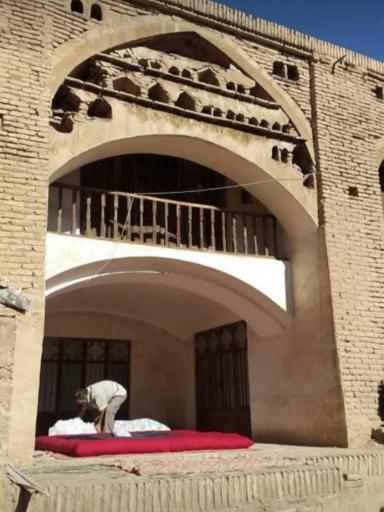 عکس کاروانسرای هندوها