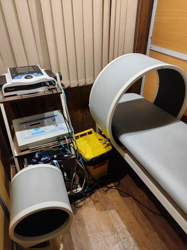 عکس فیزیوتراپی هومن