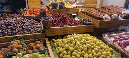 عکس میوه فروشی