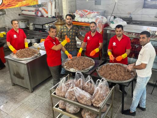 عکس کباب‌سرا و حلیم نیما