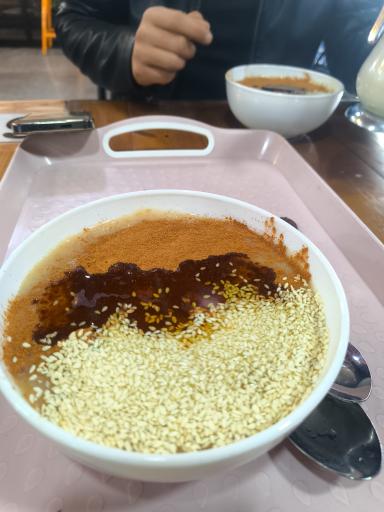 عکس کباب‌سرا و حلیم نیما