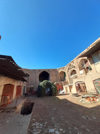 عکس کاروانسرای هندوها