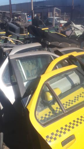 عکس فروشگاه استوک یدک برادران فریاد