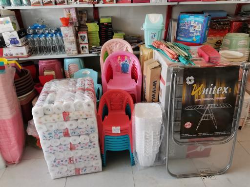 فروشگاه پلاستیک احمدآبادی