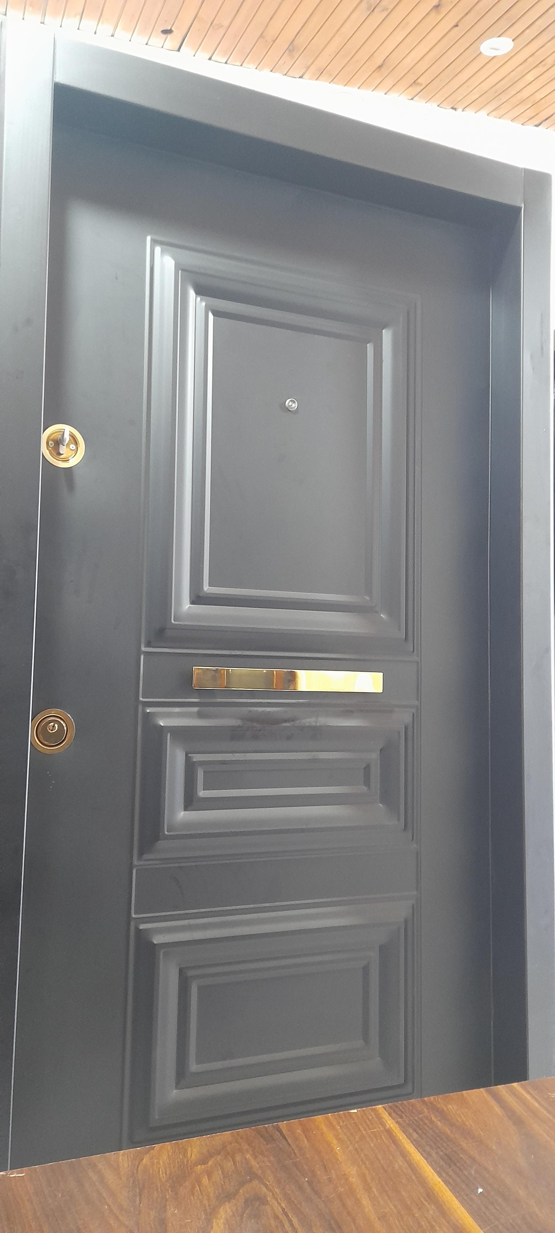 عکس درب ضد سرقت هوم دور