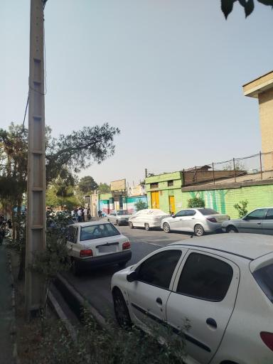عکس هنرستان فنی پایگاه انقلاب