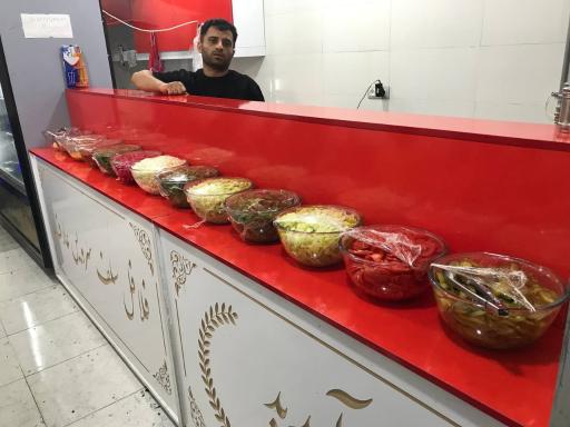 عکس فلافل سلف سرویس عارف