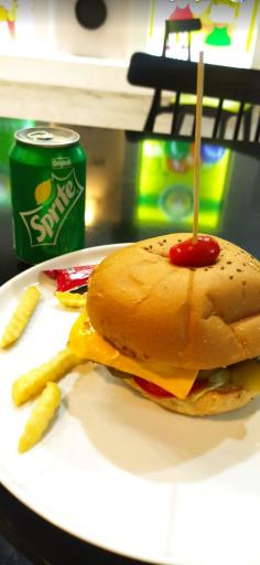 عکس پیتزا مکث