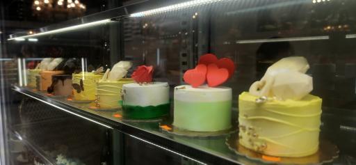 عکس قنادی و شیرینی سرای کاکتوس