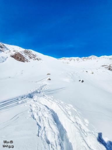 عکس قله ساکا 