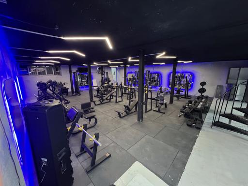 عکس باشگاه زندگی خوب