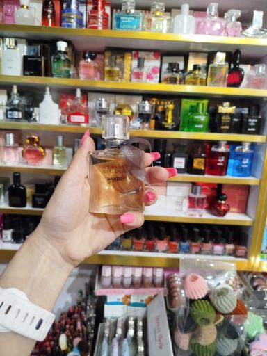 عکس گالری کهکشان 888