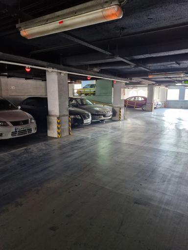 عکس پارکینگ طبقاتی عبدالعلی سنندجی