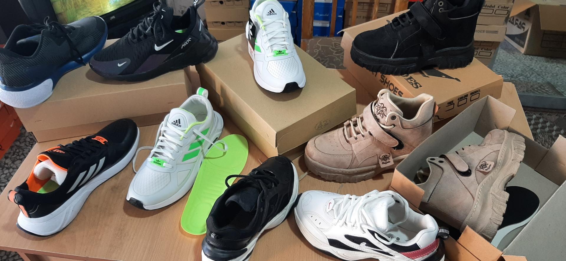 عکس گالری کفش میلاد 