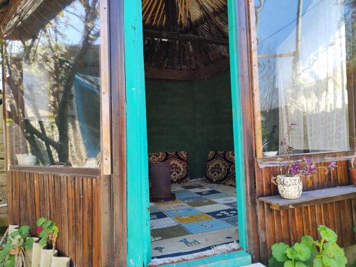 عکس کافه سنتی یوکا