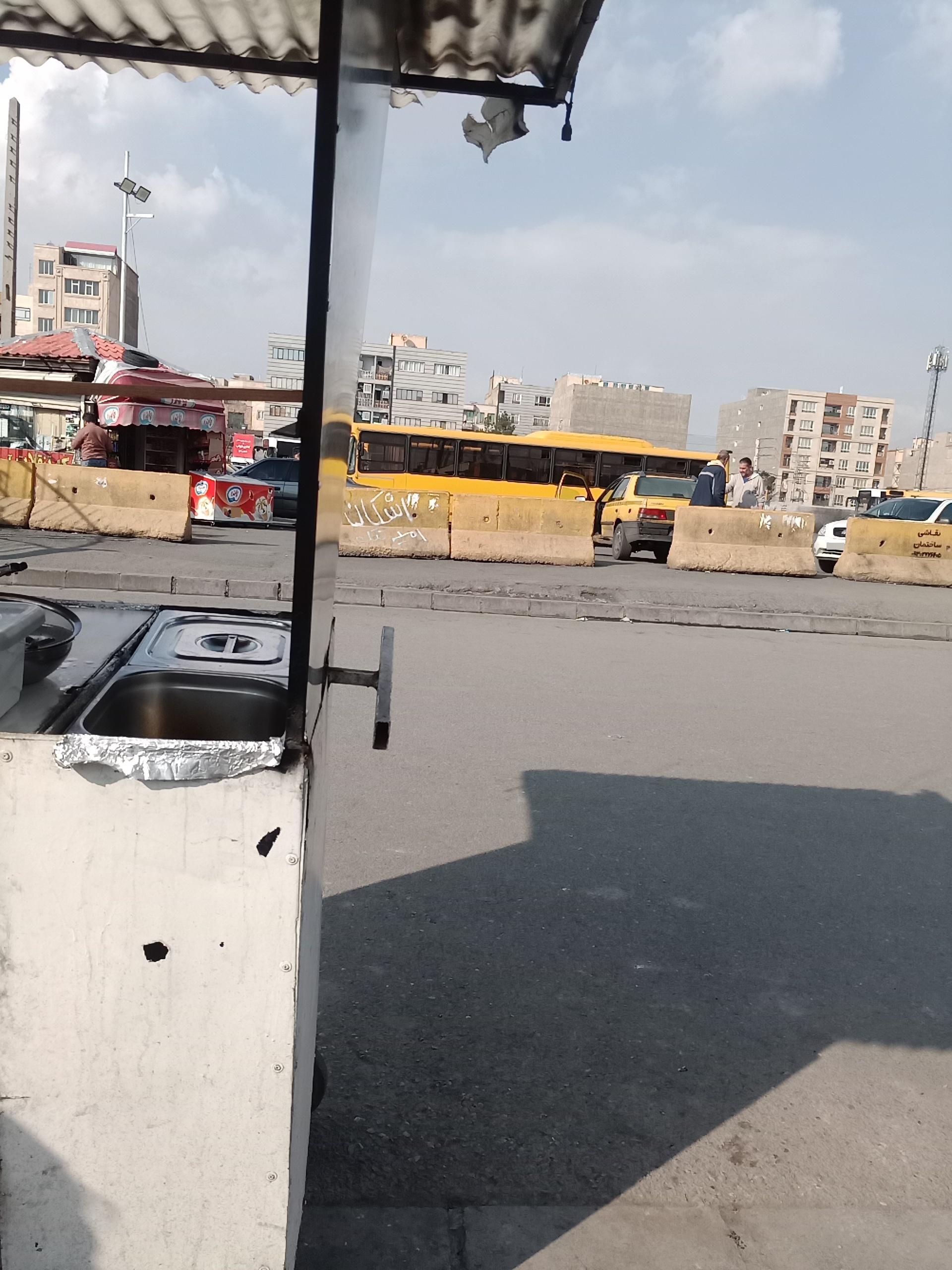 عکس دکه فلافل آیلین