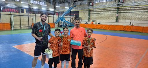 عکس مجموعه ورزشی آیدین نیکخواه بهرامی