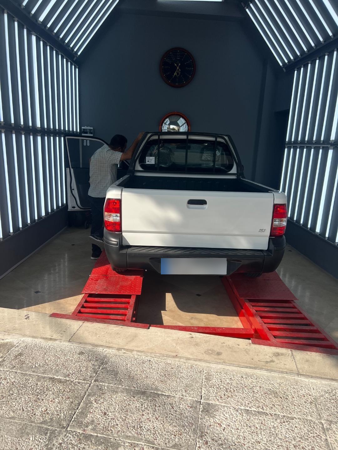 عکس تشخیص رنگ شرق تهران