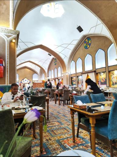 عکس رستوران مشیرالممالک