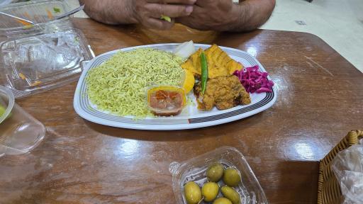 عکس رستوران بنگلان