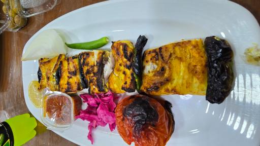 عکس رستوران بنگلان