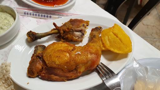 رستوران سرچشمه رودبار