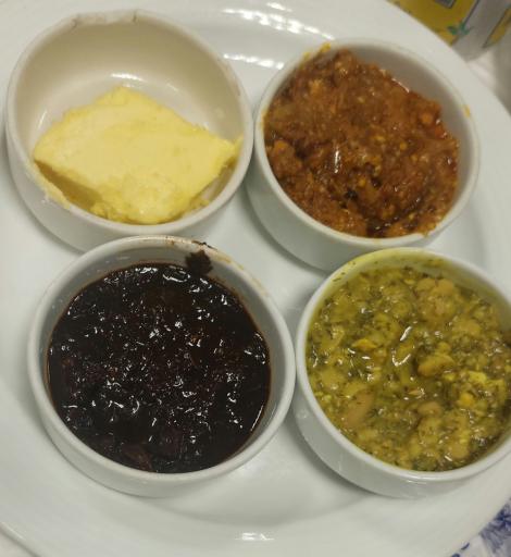 عکس رستوران سرچشمه رودبار