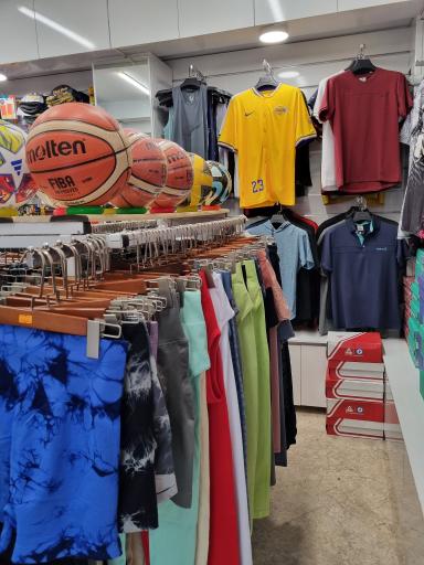 عکس فروشگاه ورزشی پارپد